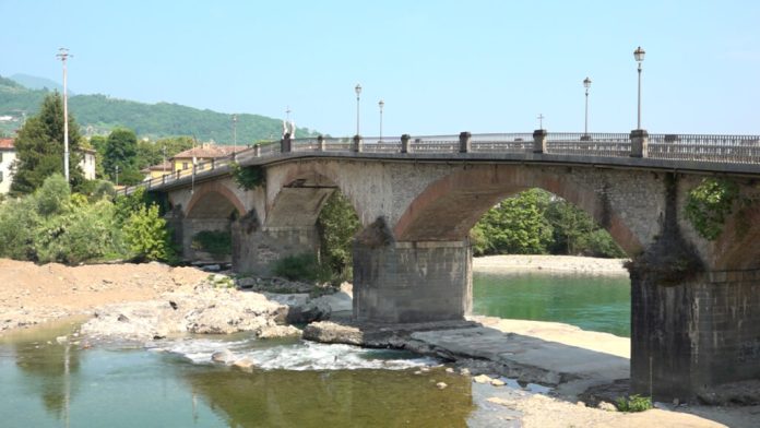 ponte a moriano provincia